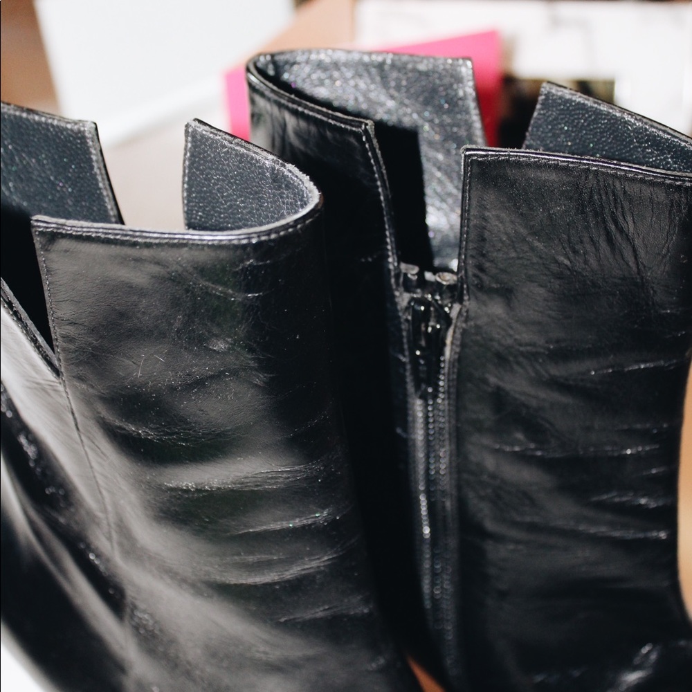 Stuart Weitzman Leather Booties - Picture 5 of 6